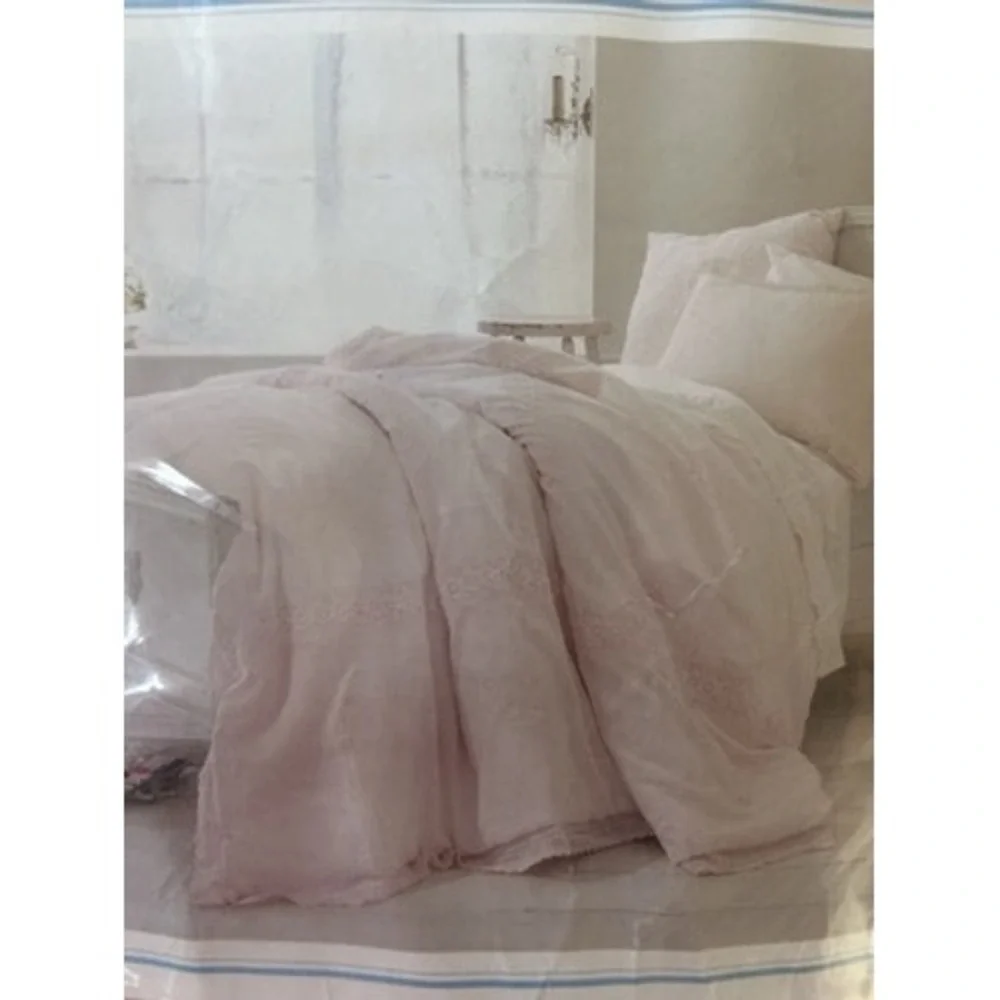 Simply Shabby Chic Pink Crochet Lace Trim King Comforter